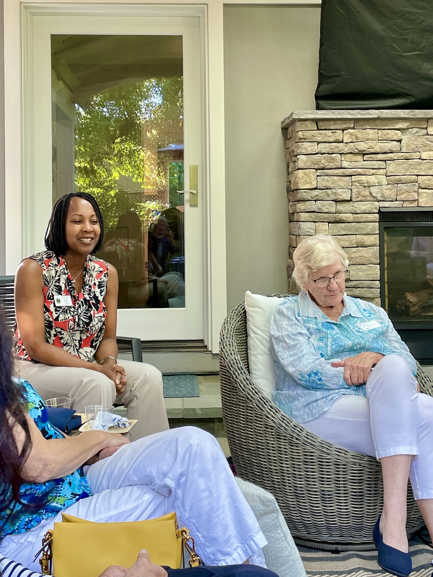 Photo 1: LAWC members Neysa Fligor and Mary Prochnow